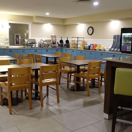 Country Inn & Suites By Radisson, Ankeny, Ia Esterno foto